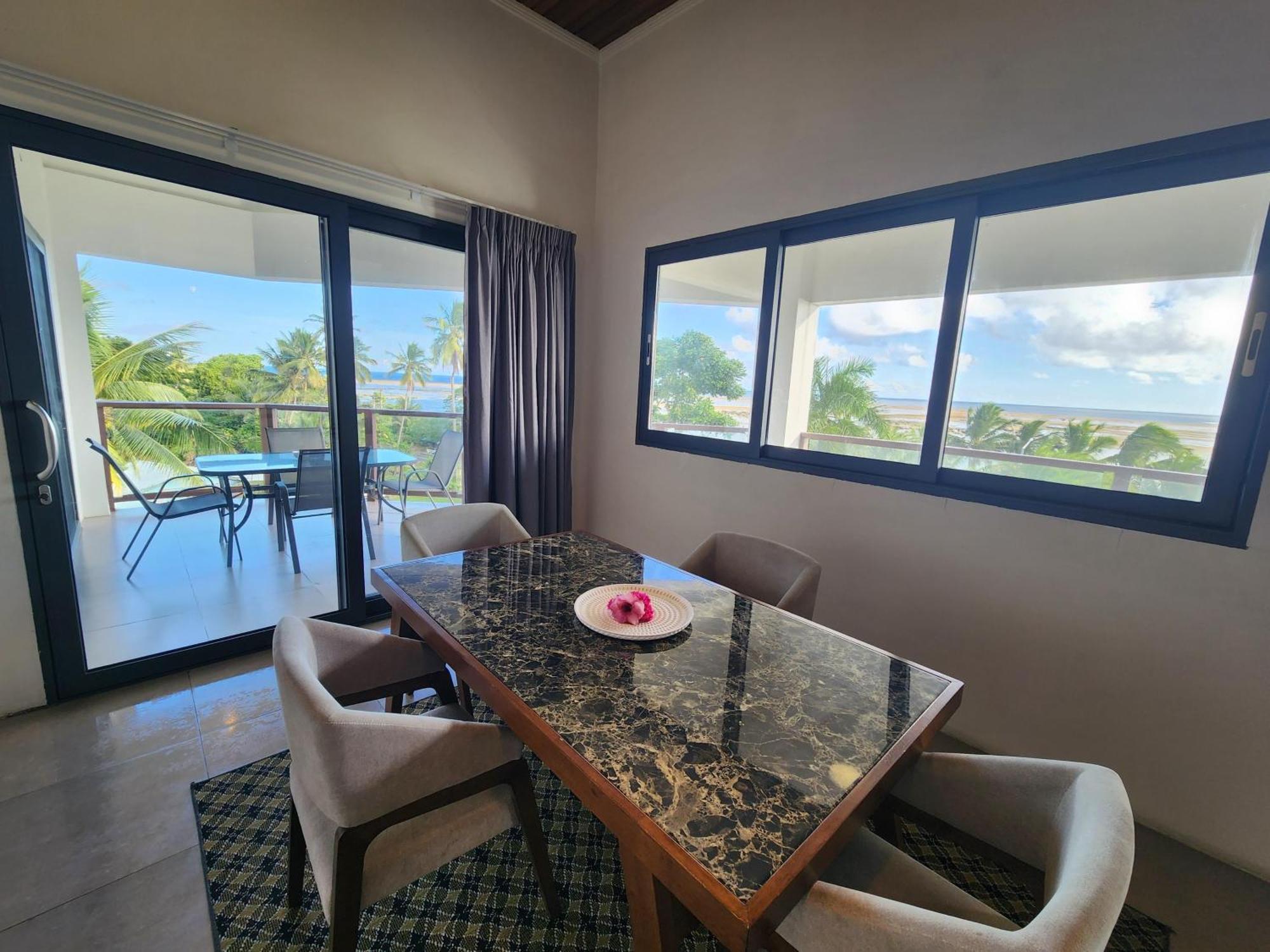 Ramada By Wyndham Seafront Coral Coast * Korotogo